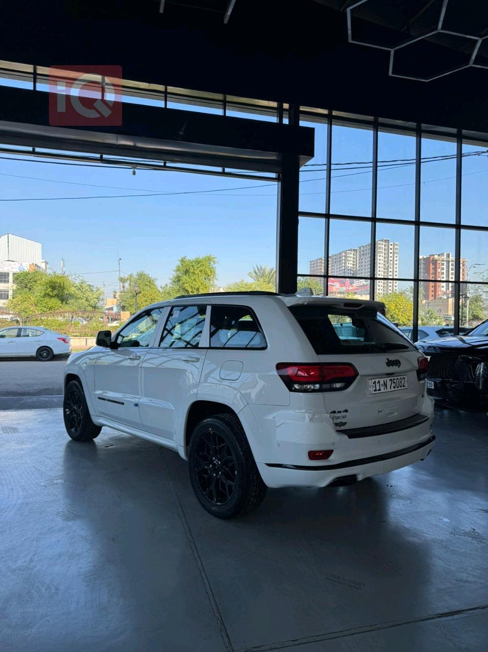 جيب جراند شيروكي